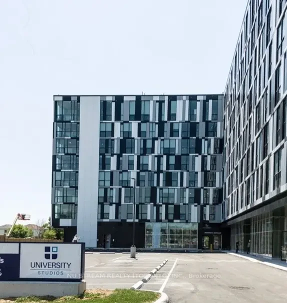 744 - 1900 Simcoe St N