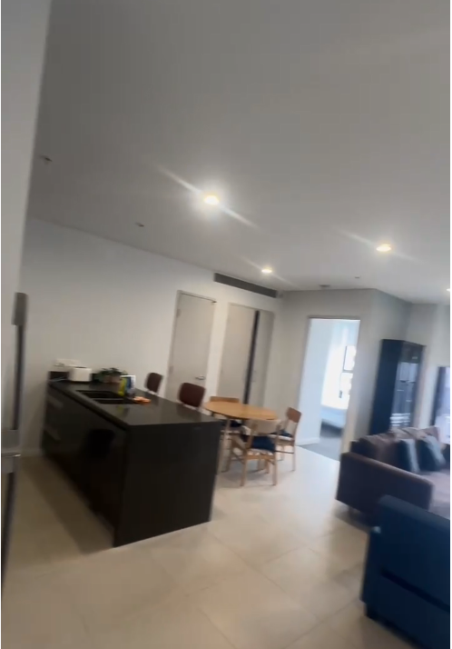 42 Church Ave