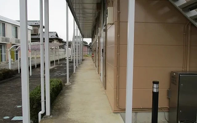レオパレスルミエール 2