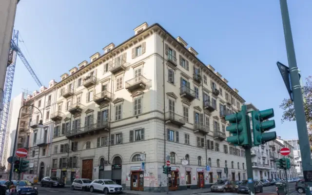apartment near Via Giulia di Barolo 2
