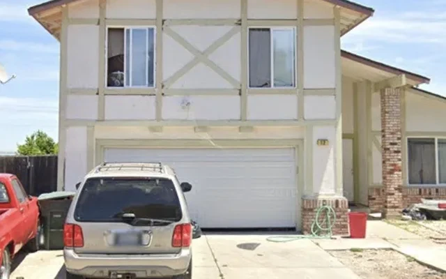 12 Sharon Drive 0
