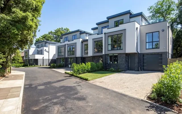Park View, Parkside, Wimbledon, London, SW19 5NG 0