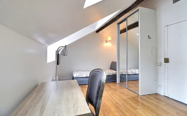 Furnished Studio Apartment for Rent - 15m² - Batignolles - Paris 3