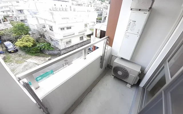 Sunny Breeze 402 1