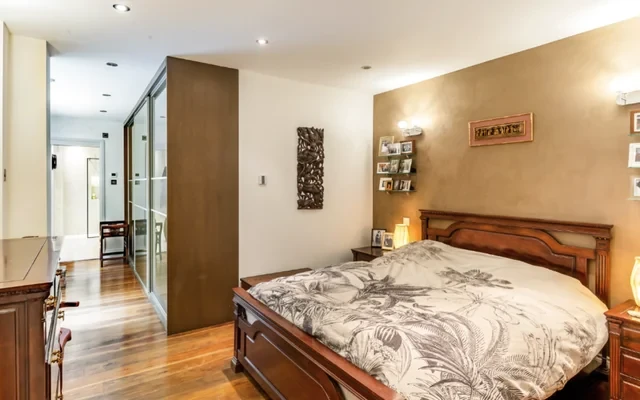 LH-Lamb's Conduit Street 0