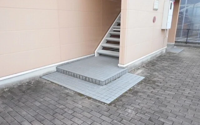 レオパレスサンフラワー 4