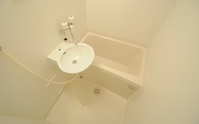 レオパレスフローリッシュ - chỗ ở sinh viên tại Thành phố Ebina - 110号房间(带独立厨房)
