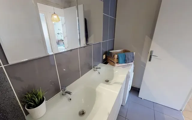 87 Rue Bataille, 69008 4