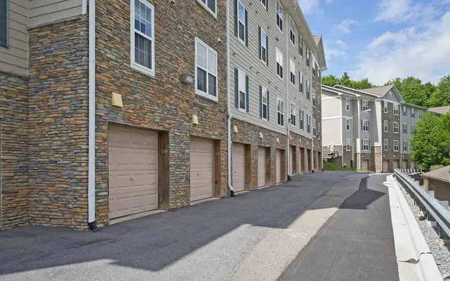 The Village of Meadowview 4