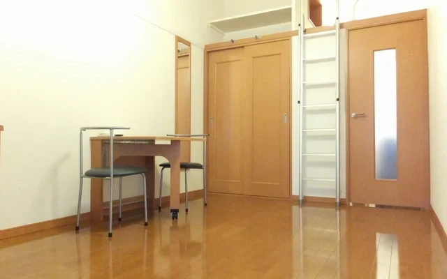 レオパレスオータム - Kumagaya student accommodation - 101号房间(带独立厨房)