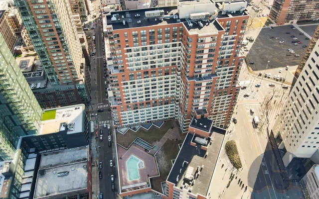 Grove Pointe 2