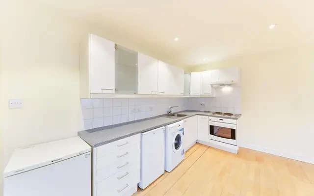 Nelson Road, Greenwich, London, SE10 9JB 0