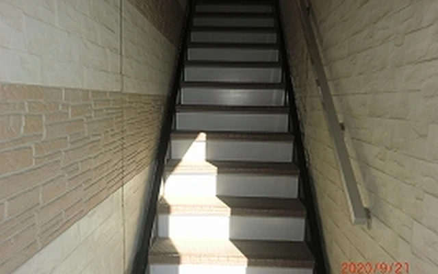 レオパレス春日 1