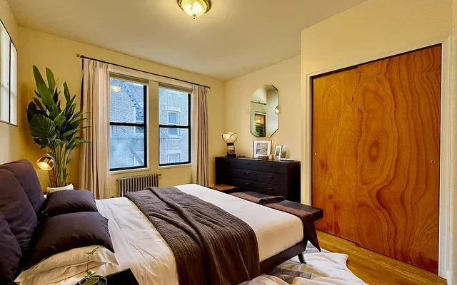 515 W 111th street 4