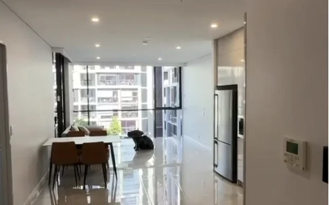 256B Coward Street 2