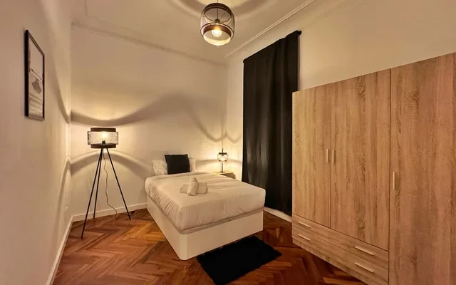 Carrer de Pau Claris Barcelona 08009 Spain 2