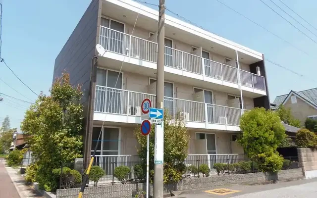 レオパレスコンフォール大垣 0