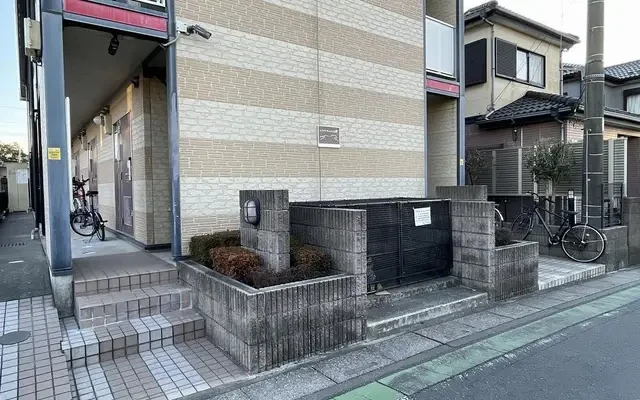 レオパレスロビン 3