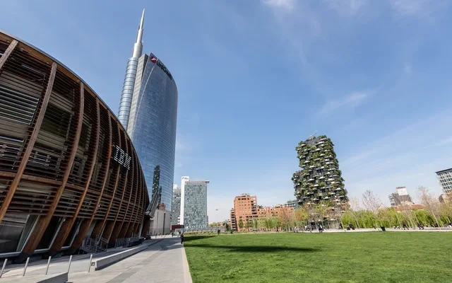 APPARTAMENTO IN ZONA PORTA NUOVA GARIBALDI 4