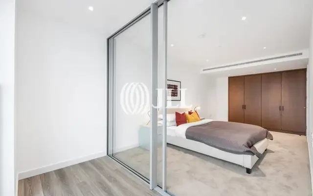 Landmark Pinnacle, London E14 4