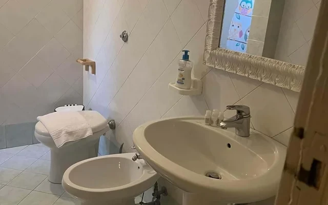 Casa pieno centro 4 stanze, 8 posti letto. dal 15.11 al 14.01 2
