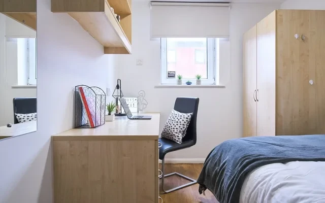 Manchester House 1