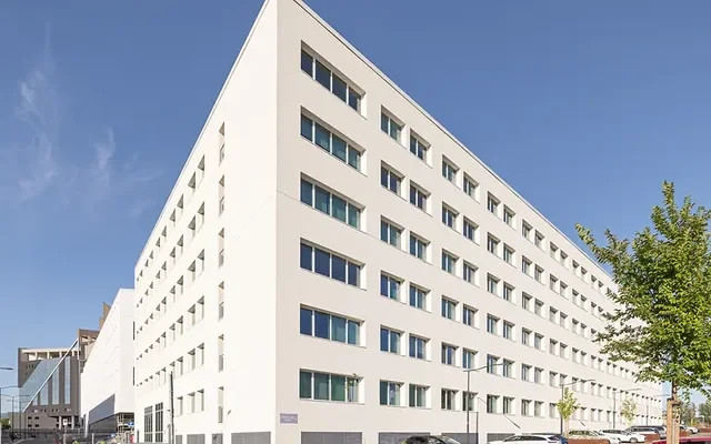 Yugo Florentia Living 1