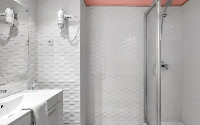 studio in Malasaña and the University area (Central Madrid) 2