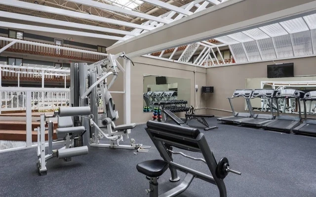 The Atrium Urbana 1