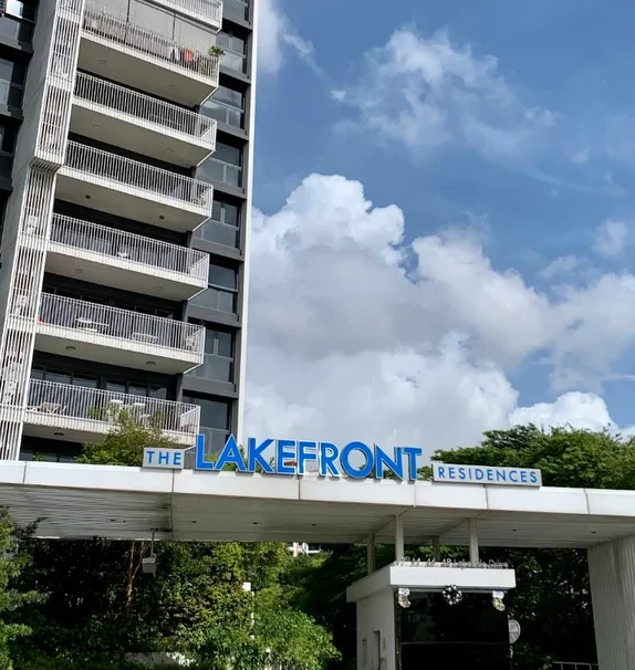 The Lakefront Residences - Allan