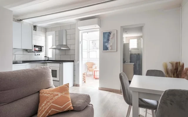 Daisy Apartment 0