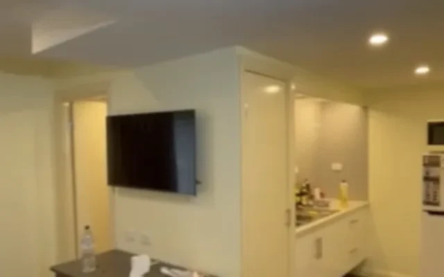 66 Wellington Road 1