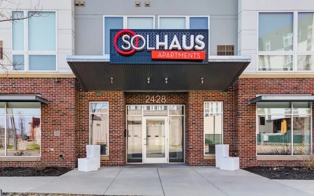 Solhaus Apartments - chỗ ở sinh viên tại Minneapolis