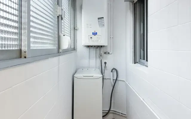 apartment near Calle de Ángel Múgica 2