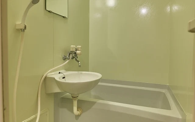レオパレスサンライズ - Yokkaichi student accommodation - 211号房间(带独立厨房)