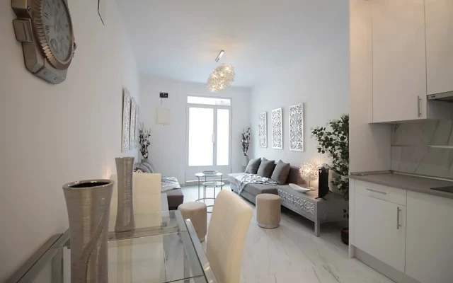 Apartment Avenida del Doctor Federico Rubio y Gali 0