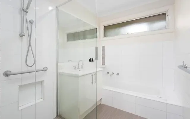 1/170 Hawdon Street, Heidelberg 4