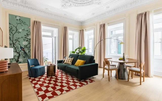 One Bedroom Apartment with Terrace in Lisbon 3