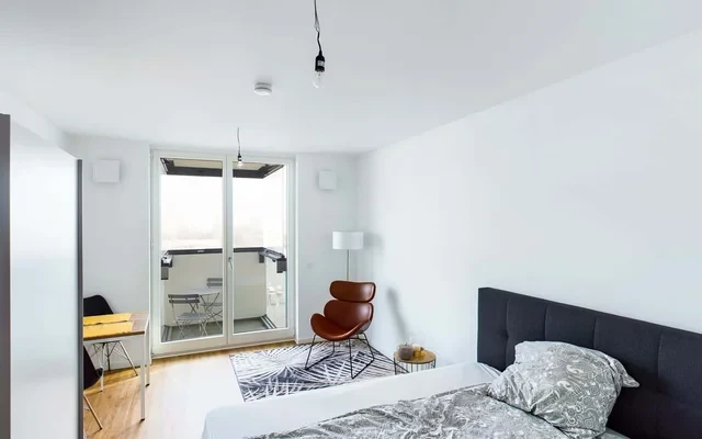 Furnished 1 room studio with elevator and balcony 0