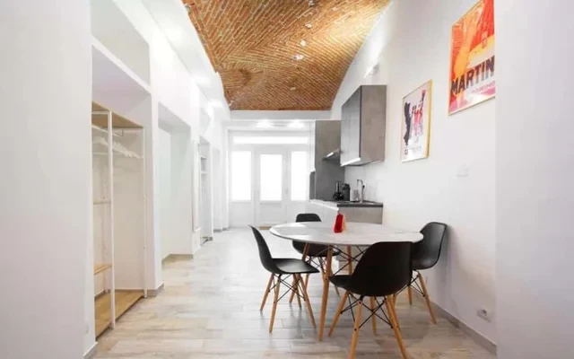 [Torino Centro] Loft Porta Susa 1