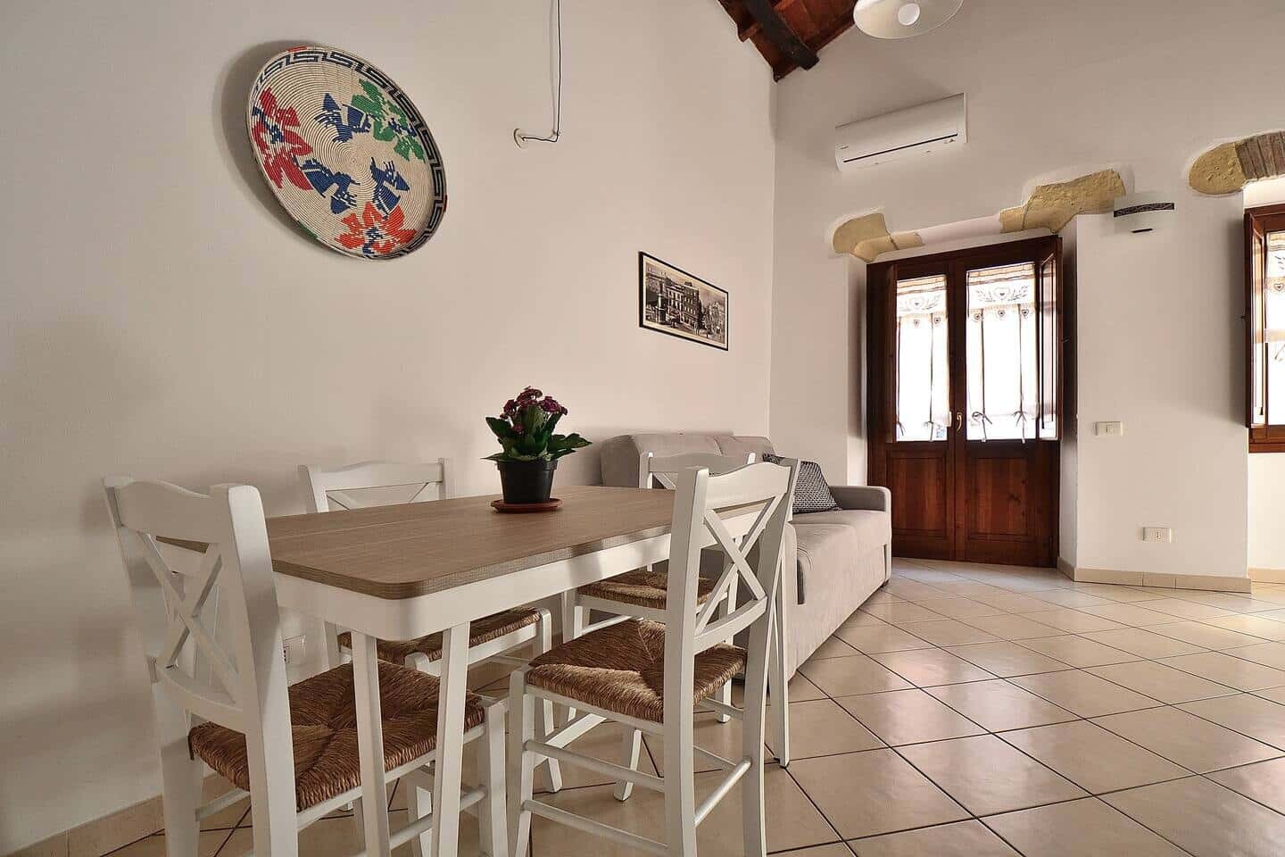 Apartment in Via Napoli, Cagliari for 80 m² with 2 bedrooms