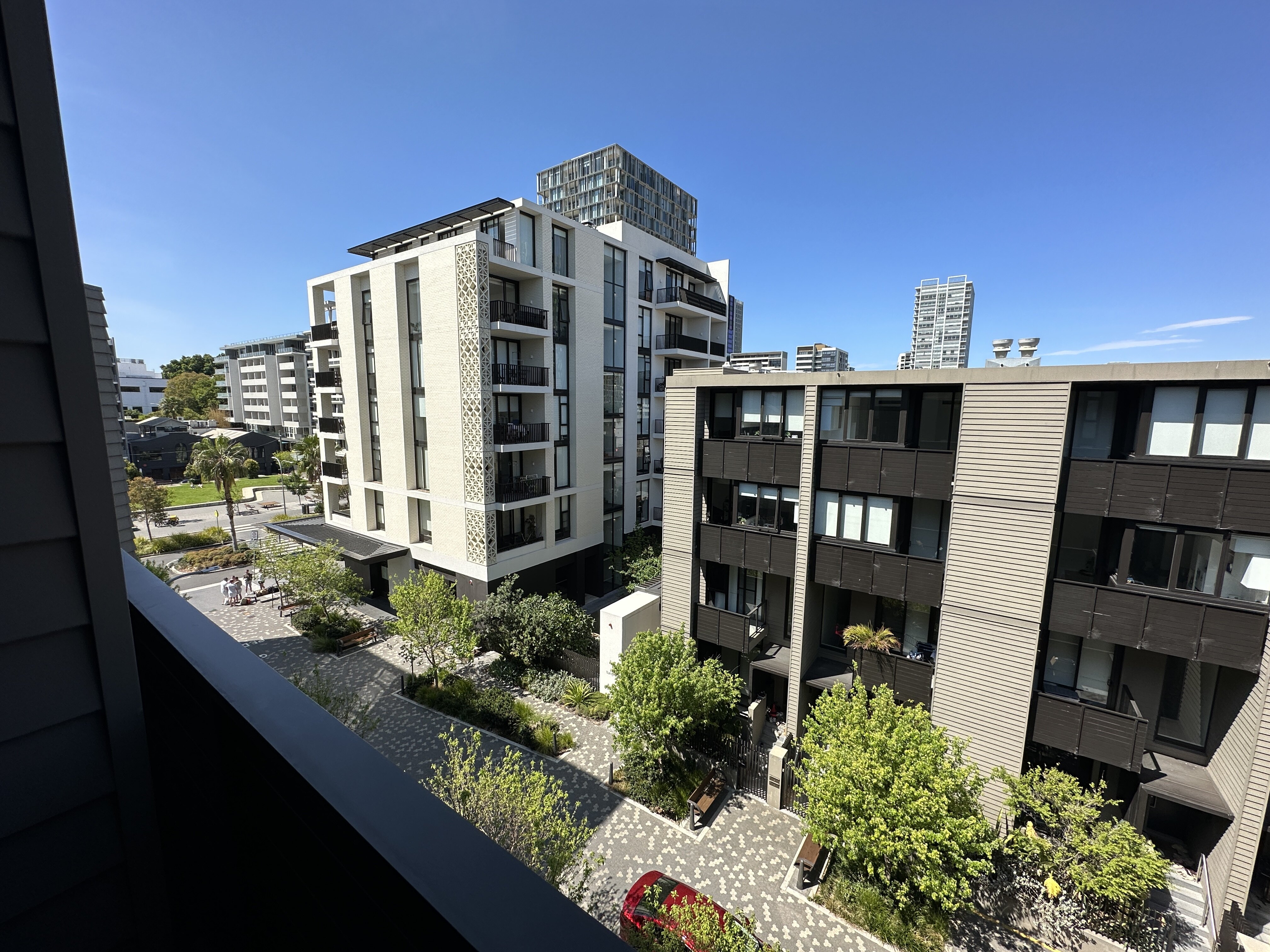 6 Tung Hop Street