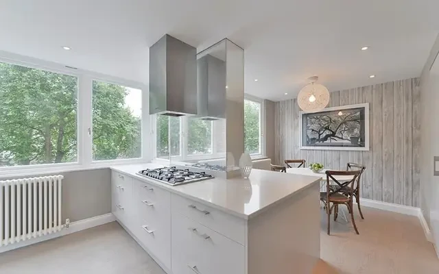 Raynham, Norfolk Crescent, Hyde Park, London, W2 2PQ 2