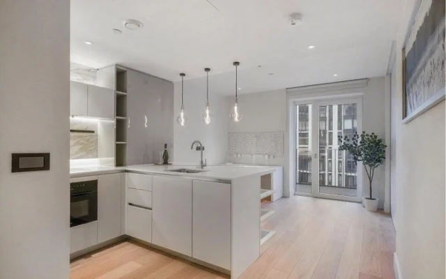 LH-Parkside Apartments 0