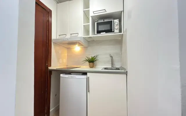 studio in Malasaña and the University area (Central Madrid) 4