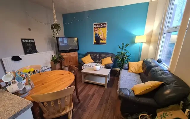 Beechwood Walk 25414# 1