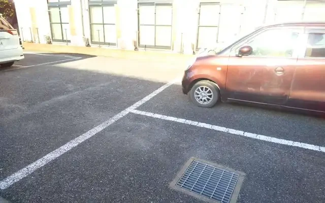 レオパレスサカエ 1