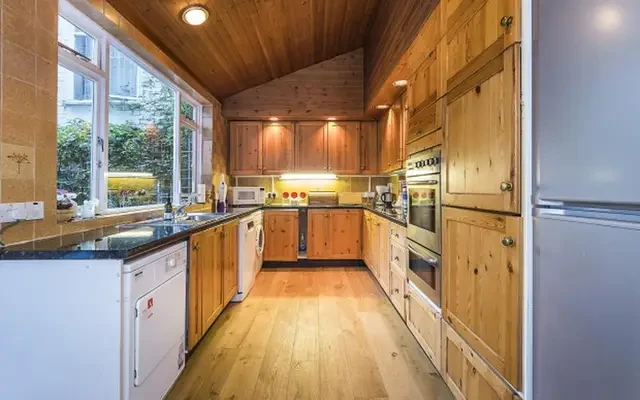 Queen's Gate Gardens, South Kensington 1