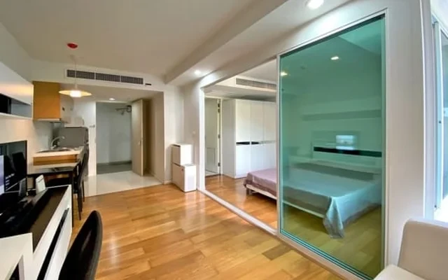 1-BR Condo for Rent, ฿20,000/month, Focus On Saladaeng Condominium 0