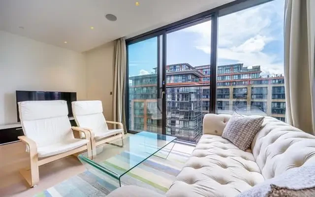 London, W2 1AZ 1